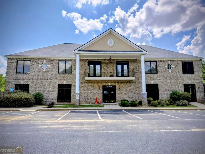 Nova Brain and Spine office building in Hampton, GA